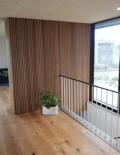 Akustik lister. Eg. Klar olie. 26 x 26. Skjult montage. Dane-Wood