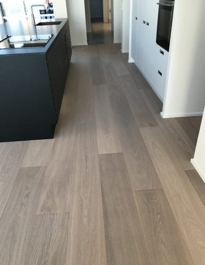 Eg plankegulve Prima med grå olie. Dane-Wood